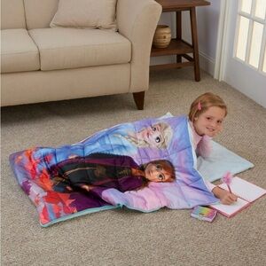 Disney Frozen 2 Kids Weighted Slumber Bag 36” x 48” 5 lb Zip Closure
